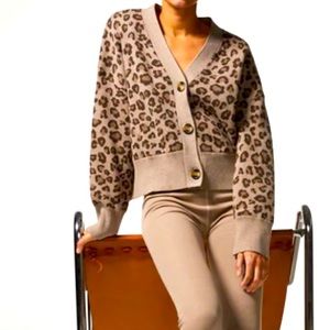 Monrow Leopard Cardigan, Size Medium, NWT